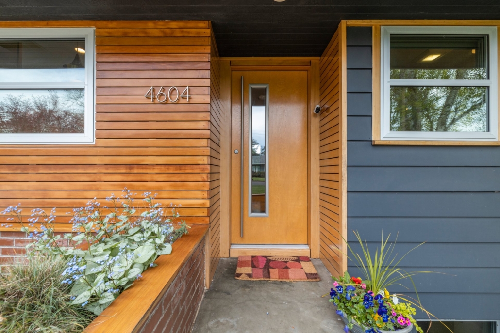 GABRIEL PARK MID-CENTURY DAYLIGHT RANCH - SOLD - AltPDX
