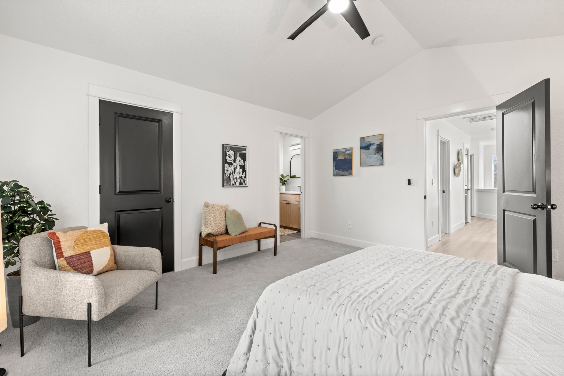 025-9833NorthExeterAvenue-Portland-OR-97203-SMALL