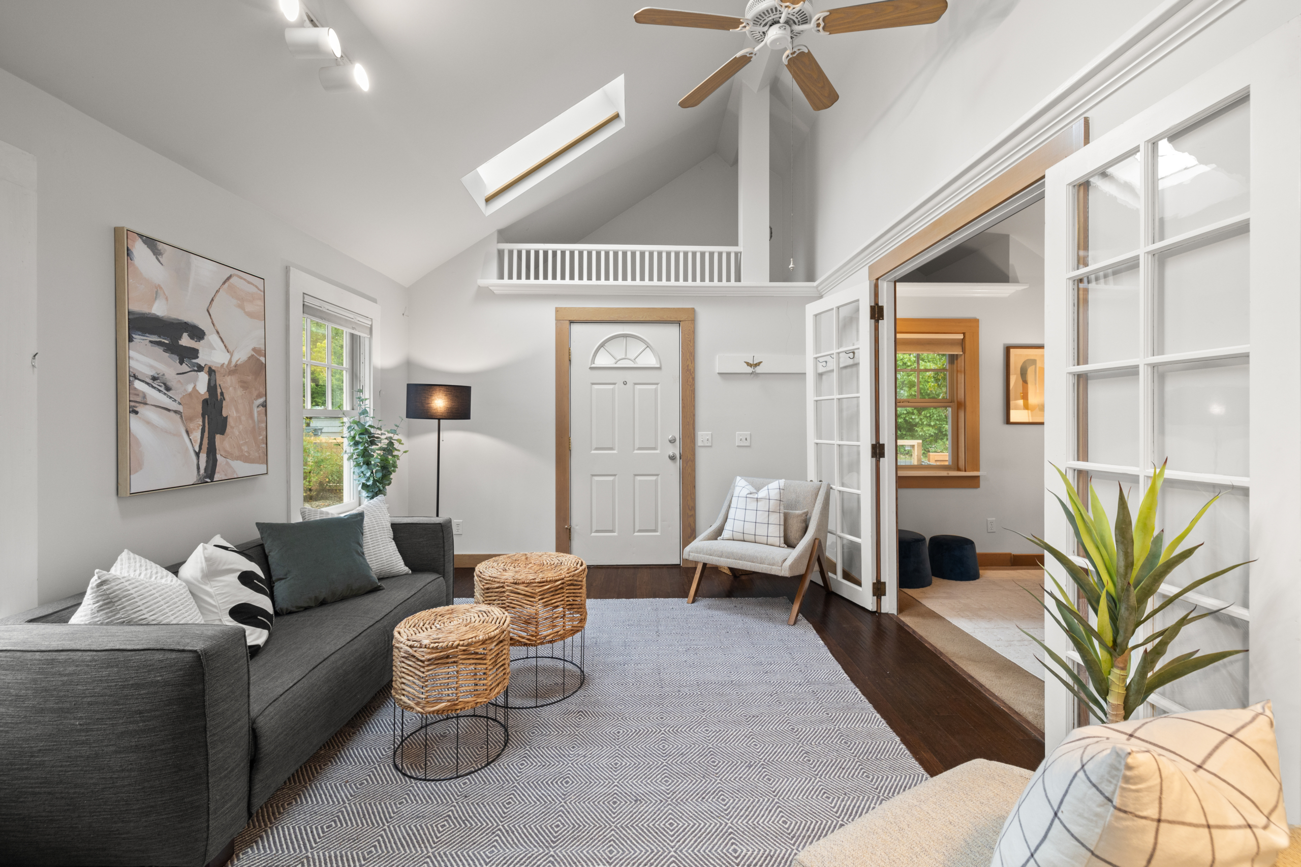 016-6737Southeast68thAvenue-Portland-OR-97206-FULL