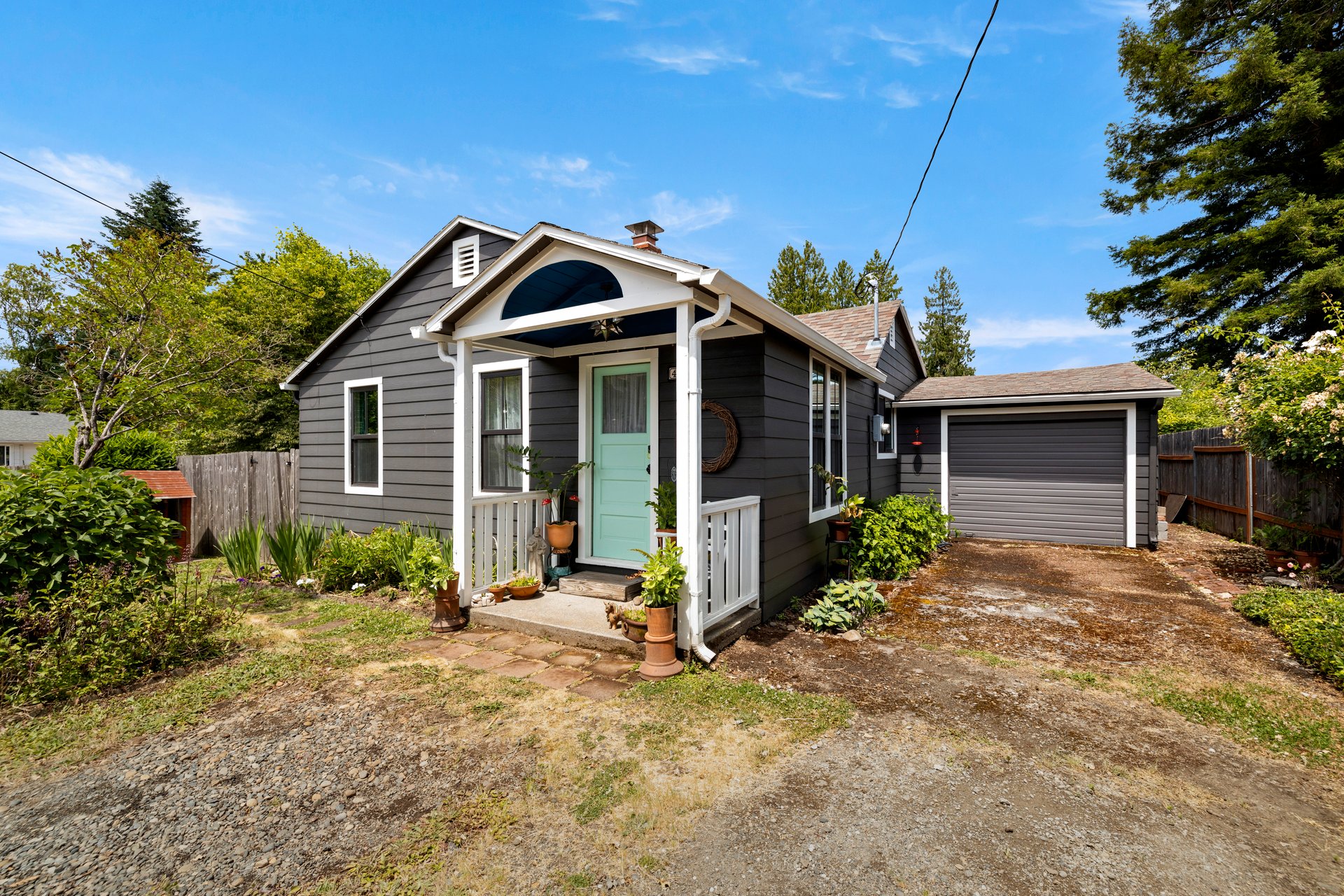 002-4315SoutheastRhodesaStreet-Milwaukie-OR-97222-SMALL - Copy