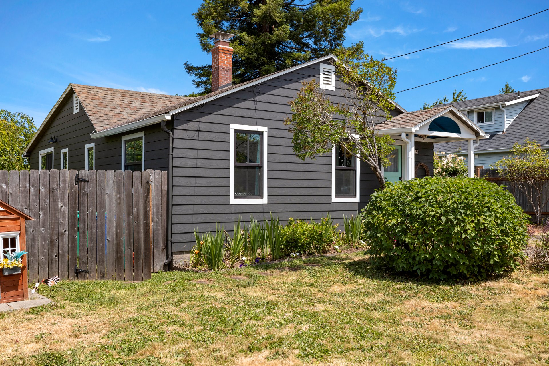 007-4315SoutheastRhodesaStreet-Milwaukie-OR-97222-SMALL - Copy