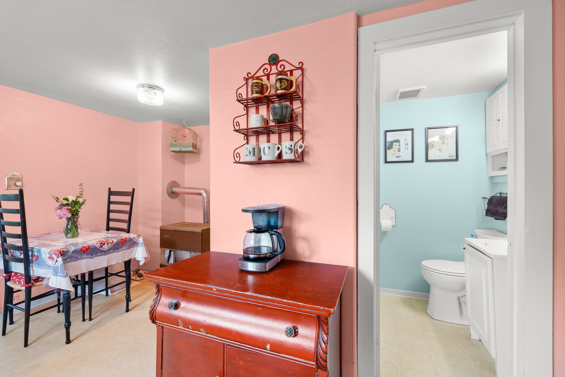 022-4315SoutheastRhodesaStreet-Milwaukie-OR-97222-SMALL