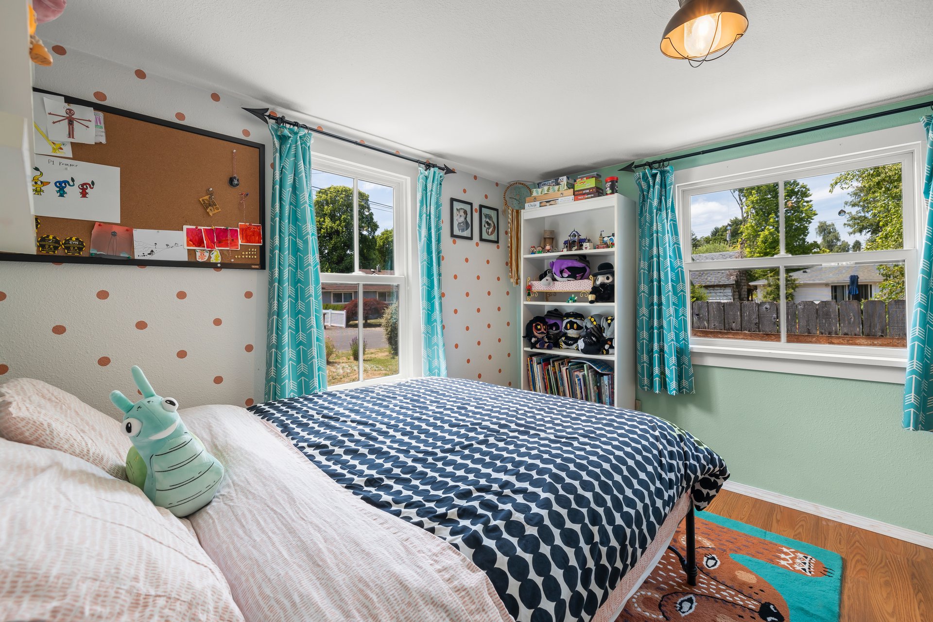 025-4315SoutheastRhodesaStreet-Milwaukie-OR-97222-SMALL