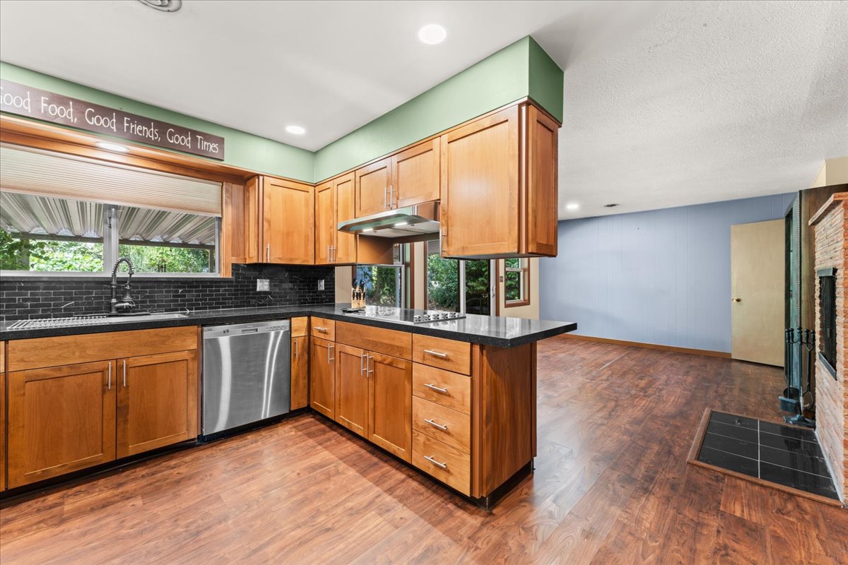 15-9025 SE 42nd Ave-02617