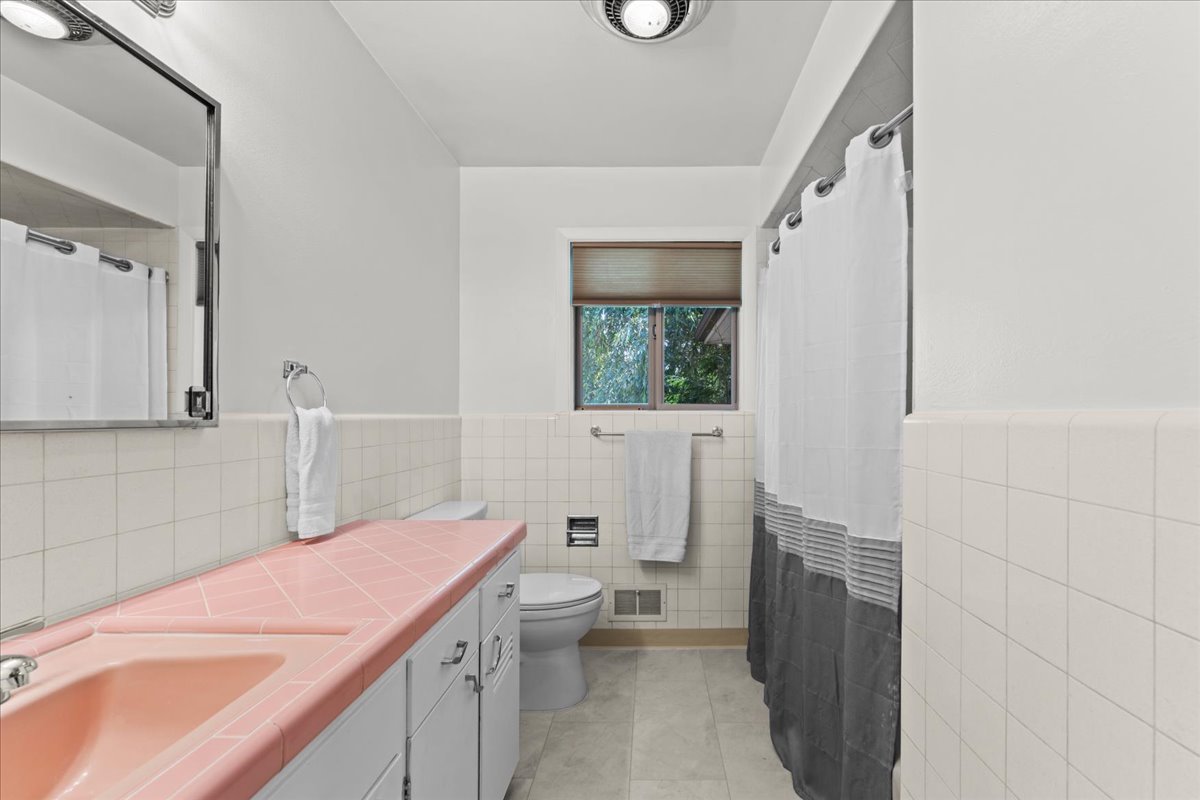 32-9025 SE 42nd Ave-02697