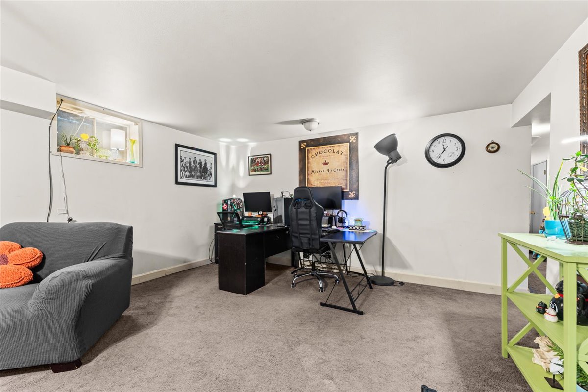 37-9025 SE 42nd Ave-02497